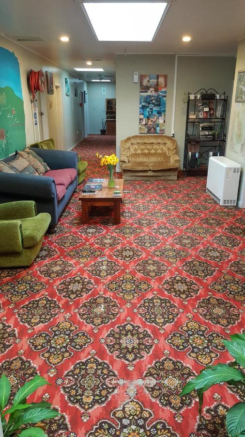 Ariki Backpackers Hostel New Plymouth Buitenkant foto