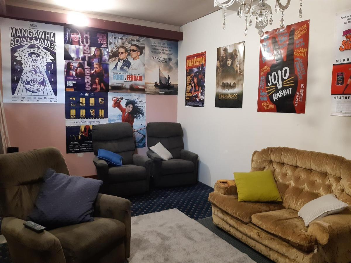 Ariki Backpackers Hostel New Plymouth Buitenkant foto